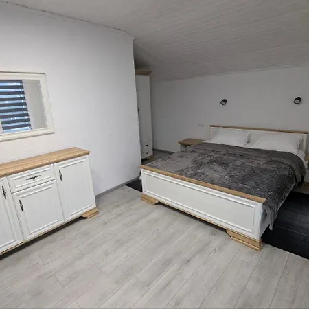 апарт стефанія Skhidnytsia