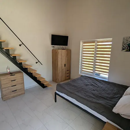 апарт стефанія