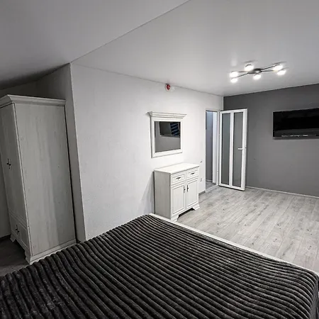 апарт стефанія Apartment